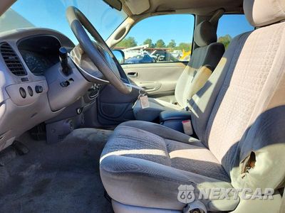 Zdjęcie 7 z 11 samochodu: 2005 TOYOTA TUNDRA SR5 VIN:5TBRU341X5S450400 - miniatura