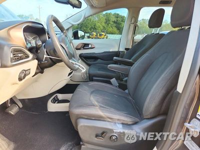 Zdjęcie 7 z 14 samochodu: 2017 CHRYSLER PACIFICA TOURING VIN:2C4RC1DG5HR744948 - miniatura