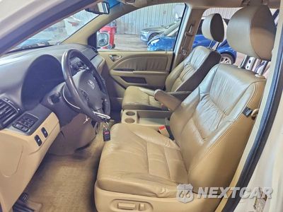 Zdjęcie 7 z 13 samochodu: 2010 HONDA ODYSSEY EXL VIN:5FNRL3H74AB090936 - miniatura