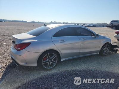 Trzecie zdjęcie samochodu z tyłu: 2014 MERCEDES-BENZ CLA-CLASS VIN:WDDSJ5CB3EN121086 - miniatura