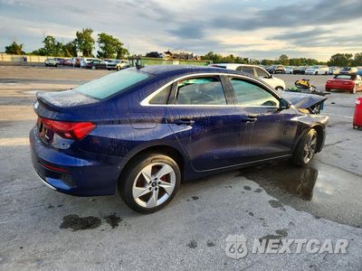 Trzecie zdjęcie samochodu z tyłu: 2024 AUDI A3 PREMIUM PLUS VIN:WAUHUDGY2RA016439 - miniatura