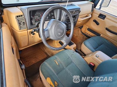 Zdjęcie 8 z 11 samochodu: 1997 JEEP WRANGLER / TJ SAHARA VIN:1J4FY49S9VP508765 - miniatura