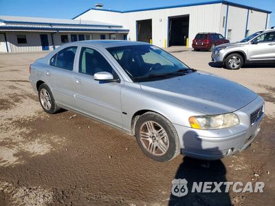 Czwarte zdjęcie samochodu z boku: 2006 VOLVO S60 2.5T VIN:YV1RS592062532004 - miniatura
