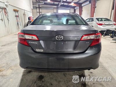 Zdjęcie 6 z 12 samochodu: 2014 TOYOTA CAMRY LE VIN:4T4BF1FK7ER343914 - miniatura