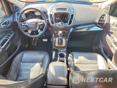 Zdjęcie 8 z 13 samochodu: 2014 FORD ESCAPE TITANIUM VIN:1FMCU9JX4EUC72340 - miniatura