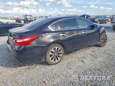 Trzecie zdjęcie samochodu z tyłu: 2017 NISSAN ALTIMA 2.5 SV VIN:1N4AL3AP3HC214361 - miniatura