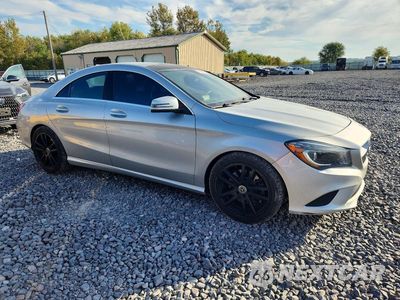 Czwarte zdjęcie samochodu z boku: 2014 MERCEDES-BENZ CLA 250 4MATIC VIN:WDDSJ4GB1EN134455 - miniatura