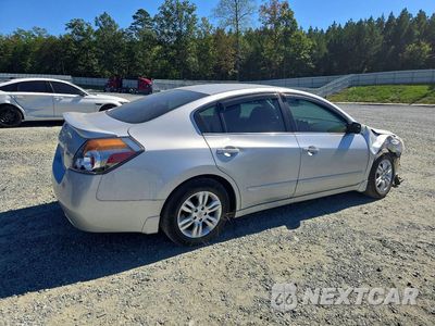 Trzecie zdjęcie samochodu z tyłu: 2012 NISSAN ALTIMA 2.5 VIN:1N4AL2AP8CN482684 - miniatura