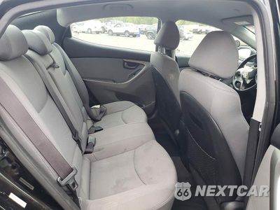 Zdjęcie 10 z 13 samochodu: 2013 HYUNDAI ELANTRA GLS VIN:KMHDH4AE2DU938913 - miniatura