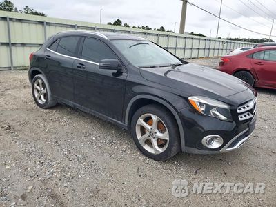 Czwarte zdjęcie samochodu z boku: 2019 MERCEDES-BENZ GLA 250 VIN:WDCTG4EB7KJ533934 - miniatura