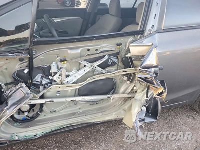 Zdjęcie 7 z 12 samochodu: 2013 HONDA CIVIC EX VIN:2HGFB2F83DH514439 - miniatura