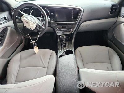 Zdjęcie 8 z 12 samochodu: 2014 KIA OPTIMA LX VIN:KNAGM4A76E5475052 - miniatura