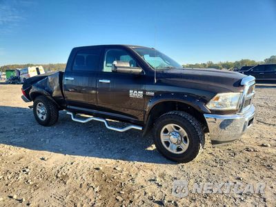 Czwarte zdjęcie samochodu z boku: 2017 RAM 2500 ST VIN:3C6UR5CJ2HG553644 - miniatura