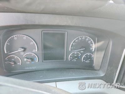 Zdjęcie 9 z 14 samochodu: 2018 FREIGHTLINER CASCADIA 126 SEMI TRUCK VIN:3AKJHHDR4JSJP4493 - miniatura