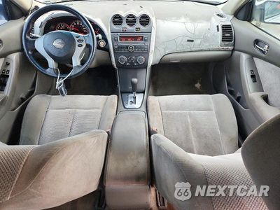 Zdjęcie 8 z 12 samochodu: 2007 NISSAN ALTIMA 2.5 VIN:1N4AL21E27C152958 - miniatura