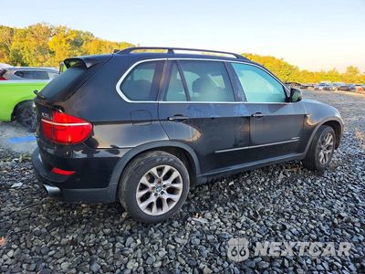 Trzecie zdjęcie samochodu z tyłu: 2013 BMW X5 XDRIVE35I VIN:5UXZV4C52D0E14766 - miniatura