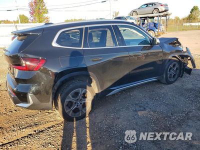 Trzecie zdjęcie samochodu z tyłu: 2023 BMW X1 XDRIVE28I VIN:WBX73EF05P5X77106 - miniatura