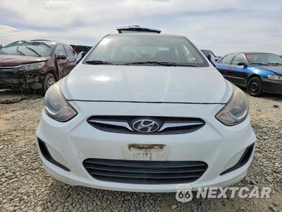 Piąte zdjęcie samochodu w środku: 2013 HYUNDAI ACCENT GLS VIN:KMHCT4AE3DU284286 - miniatura