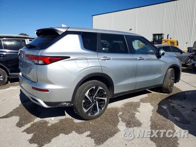 Trzecie zdjęcie samochodu z tyłu: 2024 MITSUBISHI OUTLANDER SE VIN:JA4J4VA82RZ035359 - miniatura