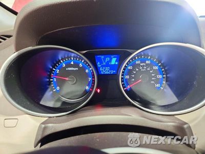 Zdjęcie 9 z 13 samochodu: 2014 HYUNDAI TUCSON SE VIN:KM8JU3AGXEU876477 - miniatura
