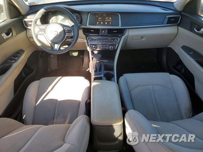 Zdjęcie 8 z 12 samochodu: 2018 KIA OPTIMA LX VIN:5XXGT4L36JG227695 - miniatura