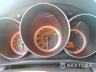 Zdjęcie 9 z 12 samochodu: 2005 MAZDA 3 HATCHBACK VIN:JM1BK143051266357 - miniatura