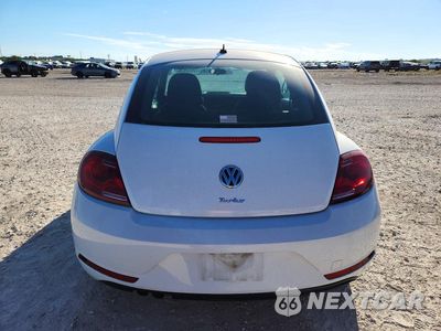 Zdjęcie 6 z 12 samochodu: 2017 VOLKSWAGEN BEETLE 1.8T VIN:3VWF17AT5HM628179 - miniatura