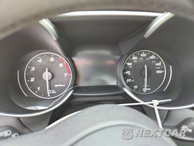 Zdjęcie 9 z 12 samochodu: 2019 ALFA ROMEO GIULIA TI VIN:ZARFANBN6K7608196 - miniatura