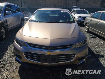 Piąte zdjęcie samochodu w środku: 2018 CHEVROLET MALIBU LT VIN:1G1ZD5ST2JF209215 - miniatura