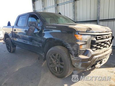 Czwarte zdjęcie samochodu z boku: 2022 CHEVROLET SILVERADO K1500 CUSTOM VIN:1GCPDBEK0NZ536197 - miniatura