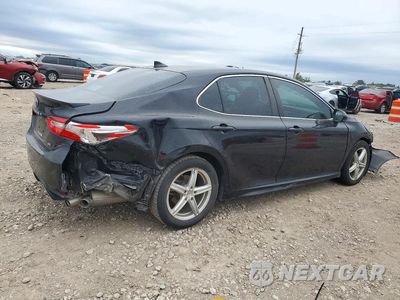 Trzecie zdjęcie samochodu z tyłu: 2020 TOYOTA CAMRY SE VIN:4T1G11AK3LU374628 - miniatura