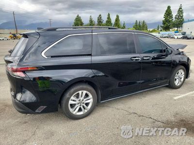 Trzecie zdjęcie samochodu z tyłu: 2023 TOYOTA SIENNA XLE VIN:5TDJRKEC1PS178693 - miniatura