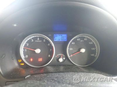 Zdjęcie 9 z 12 samochodu: 2010 HYUNDAI ACCENT VIN:KMHCN4AC6AU484423 - miniatura