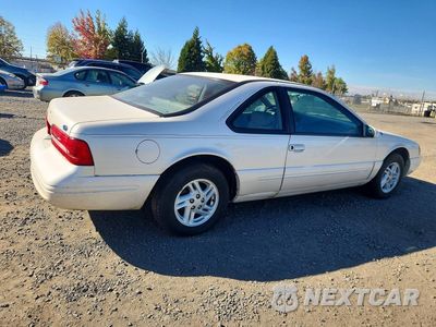 Trzecie zdjęcie samochodu z tyłu: 1996 FORD THUNDERBIRD LX VIN:1FALP62W3TH158101 - miniatura