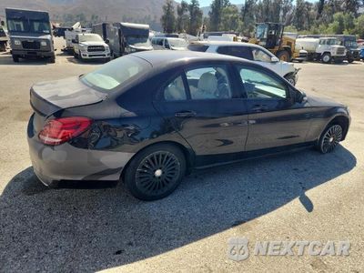 Trzecie zdjęcie samochodu z tyłu: 2015 MERCEDES-BENZ C 300 4MATIC VIN:55SWF4KB4FU017634 - miniatura