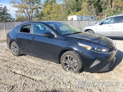 Czwarte zdjęcie samochodu z boku: 2022 KIA FORTE LXS VIN:3KPF24AD6NE475325 - miniatura