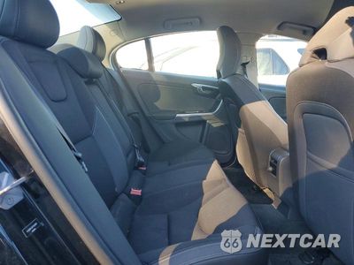 Zdjęcie 10 z 13 samochodu: 2015 VOLVO S60 VIN:YV126MFJ0F1343581 - miniatura