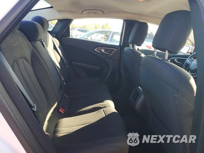 Zdjęcie 10 z 12 samochodu: 2015 CHRYSLER 200 LIMITED VIN:1C3CCCAG8FN760095 - miniatura