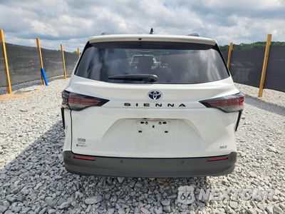 Zdjęcie 6 z 14 samochodu: 2025 TOYOTA SIENNA XLE 8-PASSENGER VIN:5TDYRKEC1SS256056 - miniatura