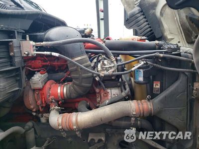 Zdjęcie 10 z 12 samochodu: 2018 FREIGHTLINER CASCADIA 125 SEMI TRUCK VIN:3AKJGEFG8JSJW4725 - miniatura