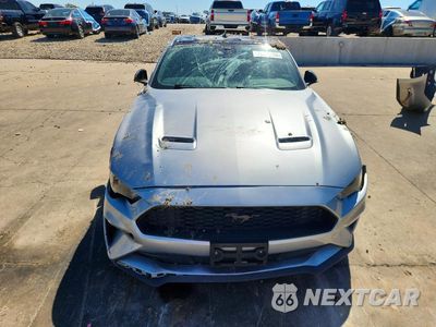 Piąte zdjęcie samochodu w środku: 2022 FORD MUSTANG VIN:1FA6P8TH5N5108541 - miniatura