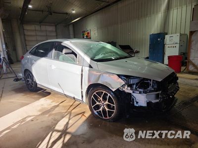 Czwarte zdjęcie samochodu z boku: 2018 FORD FOCUS SEL VIN:1FADP3H25JL200592 - miniatura