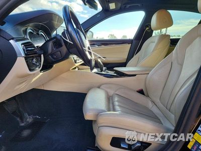 Zdjęcie 7 z 12 samochodu: 2018 BMW 530XE VIN:WBAJB1C50JB083850 - miniatura