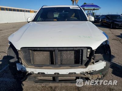 Piąte zdjęcie samochodu w środku: 2018 VOLVO XC90 T6 VIN:YV4A22PL4J1373089 - miniatura