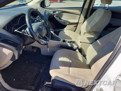 Zdjęcie 7 z 12 samochodu: 2016 FORD FOCUS SE VIN:1FADP3F28GL240337 - miniatura