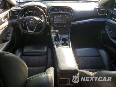 Zdjęcie 8 z 12 samochodu: 2016 NISSAN MAXIMA 3.5 SR VIN:1N4AA6AP1GC436709 - miniatura
