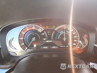 Zdjęcie 9 z 12 samochodu: 2019 BMW 530E VIN:WBAJA9C58KB388791 - miniatura