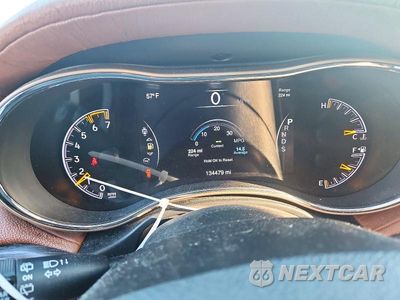 Zdjęcie 9 z 13 samochodu: 2015 JEEP GRAND CHEROKEE SUMMIT VIN:1C4RJFJT0FC678674 - miniatura