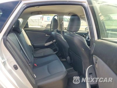 Zdjęcie 10 z 12 samochodu: 2013 TOYOTA PRIUS FIVE VIN:JTDKN3DU4D5611361 - miniatura