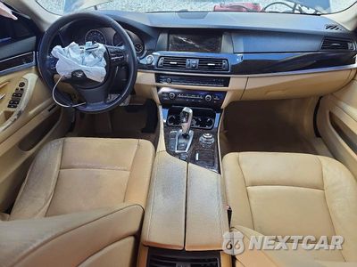 Zdjęcie 8 z 13 samochodu: 2012 BMW 528 I VIN:WBAXG5C5XCDW92227 - miniatura